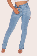 Load image into Gallery viewer, High Waist Flared Jeans
