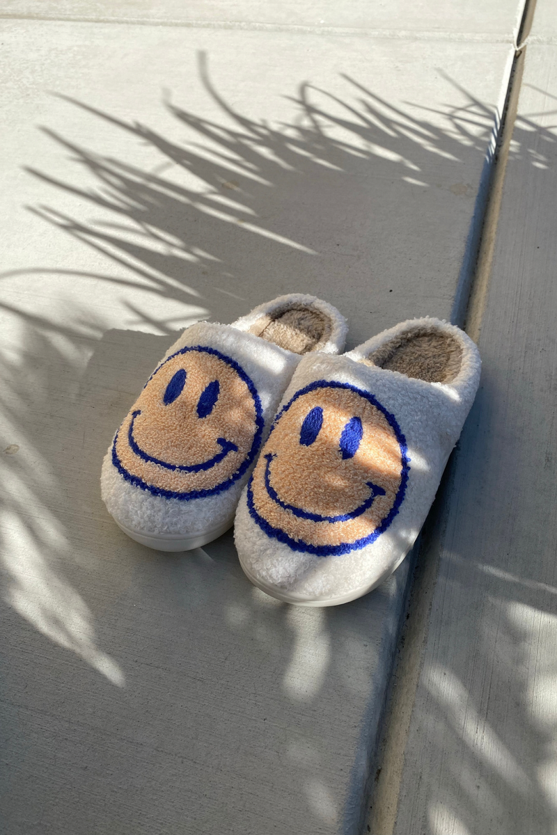 Smile Everyday Cozy Slippers